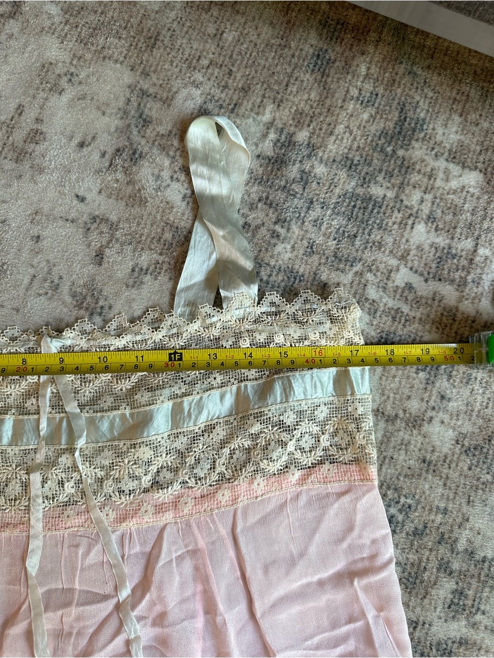 Vintage Pink Silk Lace Nightgown Slip Estate Find Romantic Lingerie Sleepwear S - Picture 7 of 8